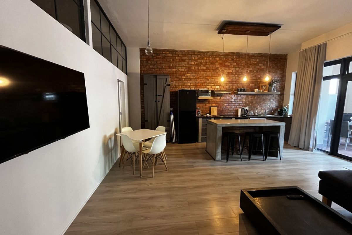 Apartment For Sale in Knysna Central - Photo 2