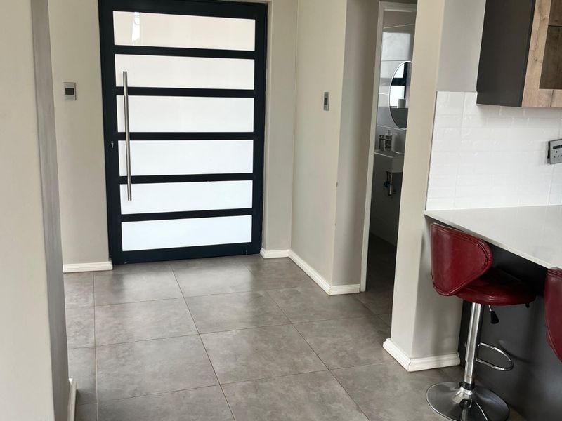 House For Sale in Eldorette - Photo 8