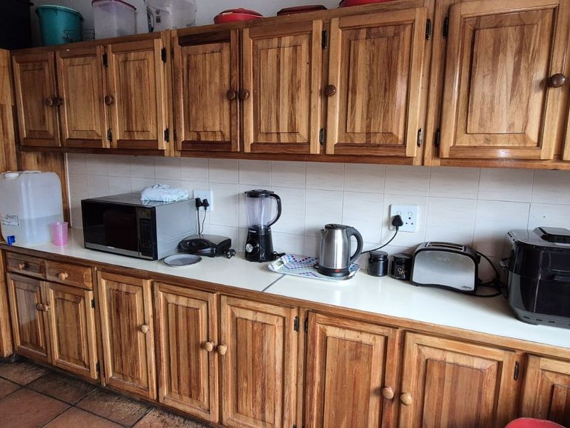 Townhouse For Sale in Lydenburg Central - Photo 4