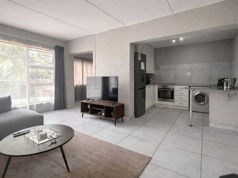 Apartment For Sale in Paulshof - Photo 3