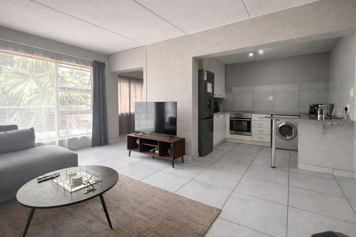 Apartment For Sale in Paulshof - Photo 3