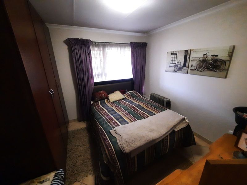 Townhouse For Sale in Willow Park Manor - Photo 7