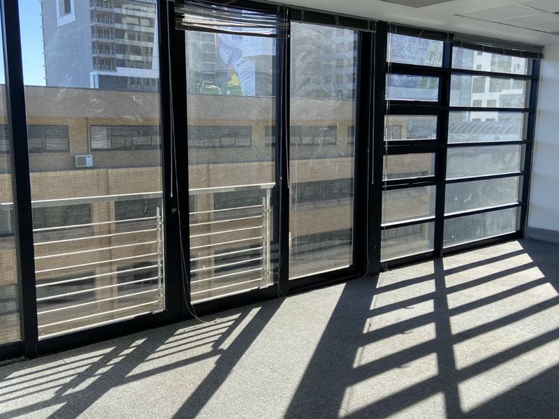 Office To Rent in Foreshore - Photo 9