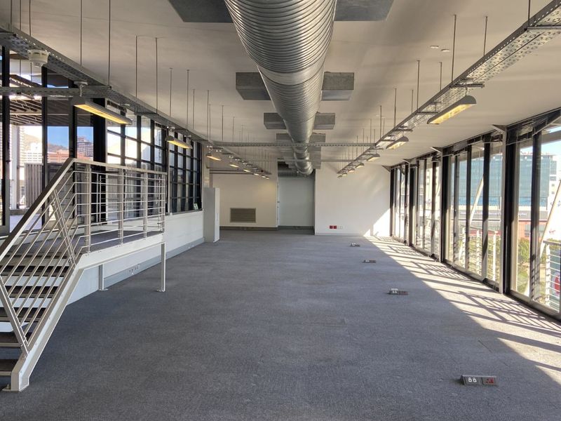 Office To Rent in Foreshore - Photo 3