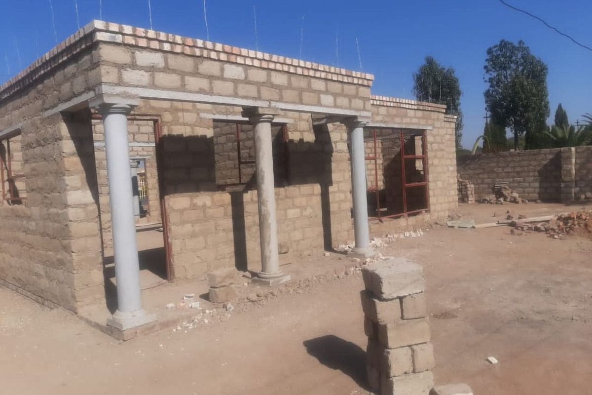 House For Sale in Hammanskraal Central - Photo 5