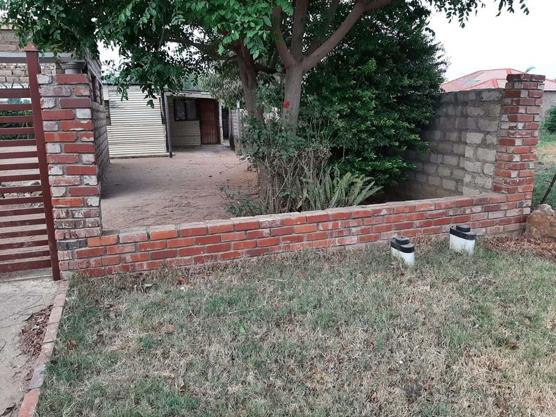 House For Sale in Hammanskraal Central - Photo 9