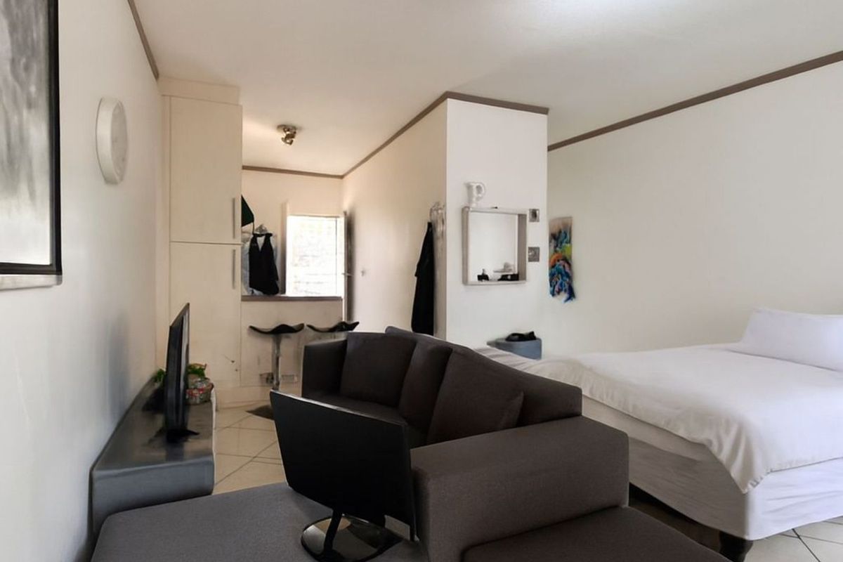 Apartment For Sale in Paulshof - Photo 5