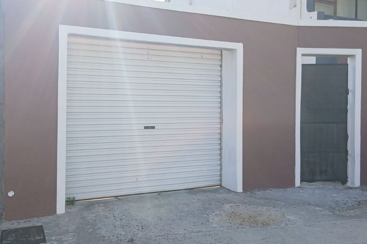 House For Sale in Westridge - Photo 5