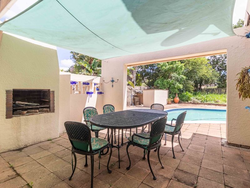 House For Sale in Constantia Kloof - Photo 5