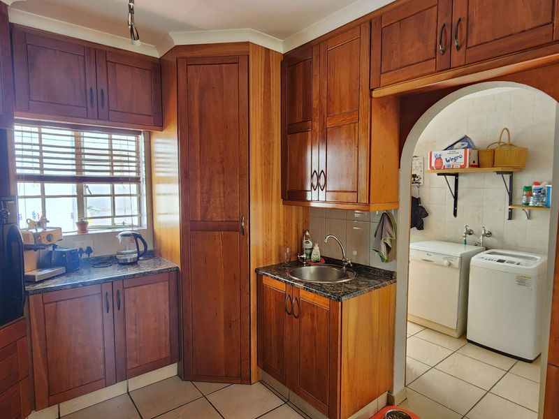 Townhouse For Sale in Polokwane Central - Photo 5