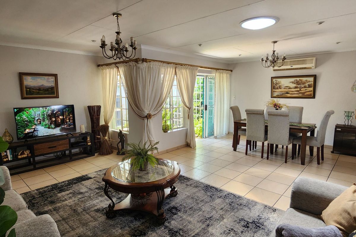 Townhouse For Sale in Polokwane Central - Photo 4