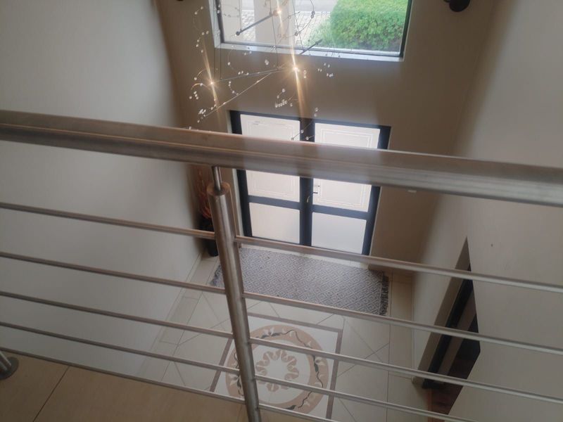 House For Sale in Willow Acres - Photo 9