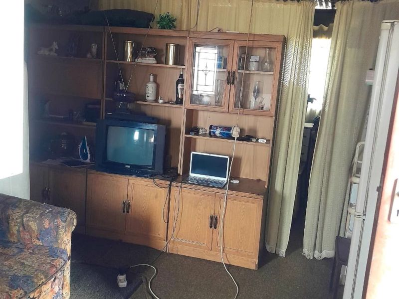 House For Sale in Nellmapius - Photo 7