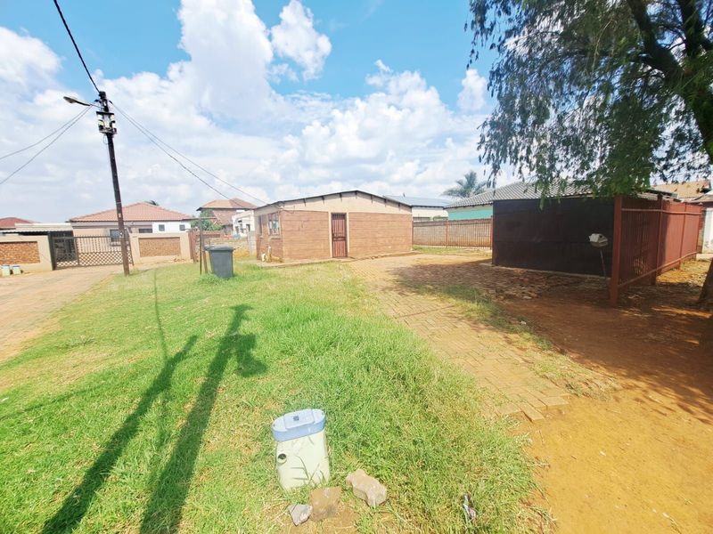 House For Sale in Nellmapius - Photo 10