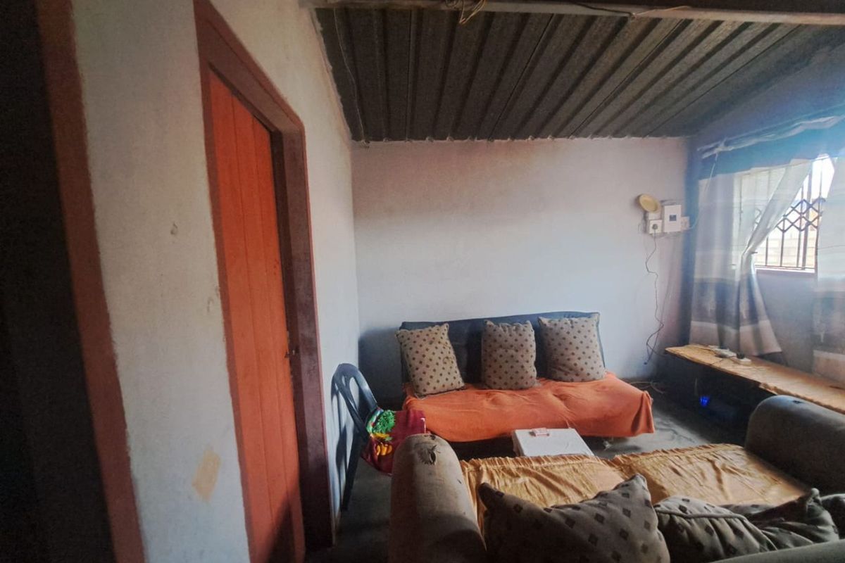 House For Sale in Nellmapius - Photo 5