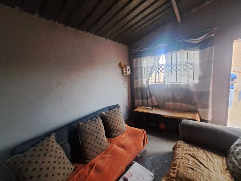 House For Sale in Nellmapius - Photo 6