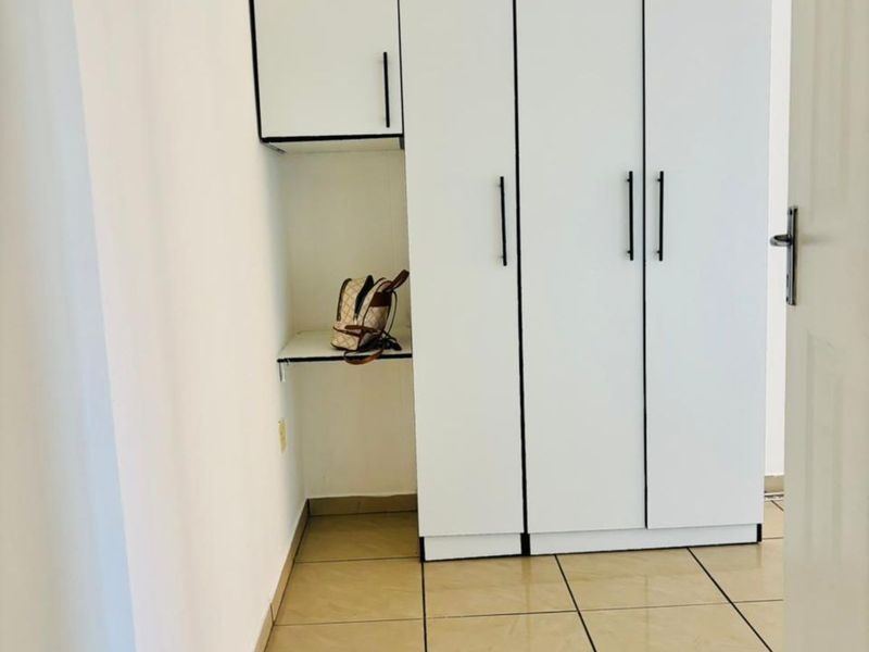 Apartment For Sale in Silverton - Photo 7