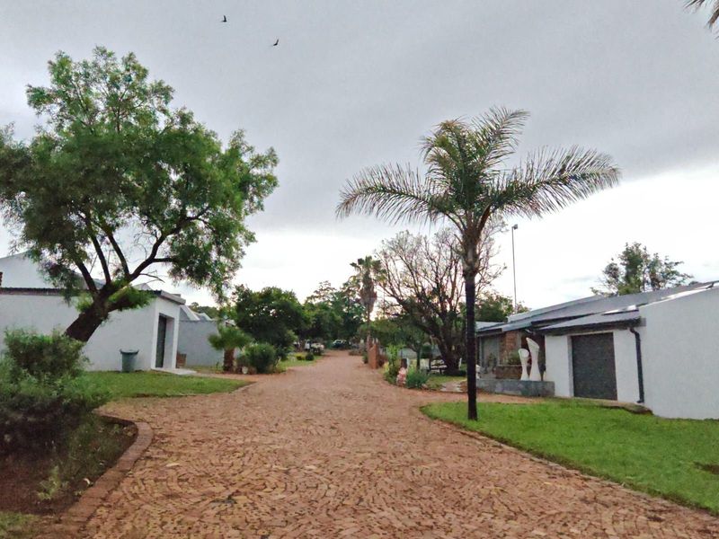 Townhouse For Sale in Mookgopong Central - Photo 8