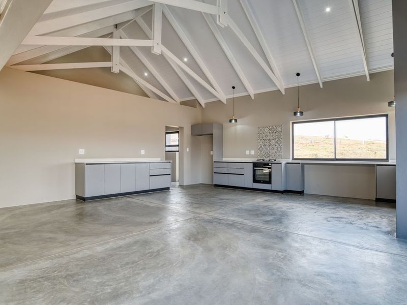 House For Sale in Outeniquasbosch - Photo 8