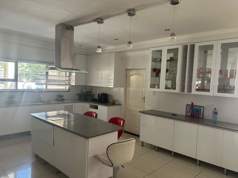 House For Sale in Bendor - Photo 10