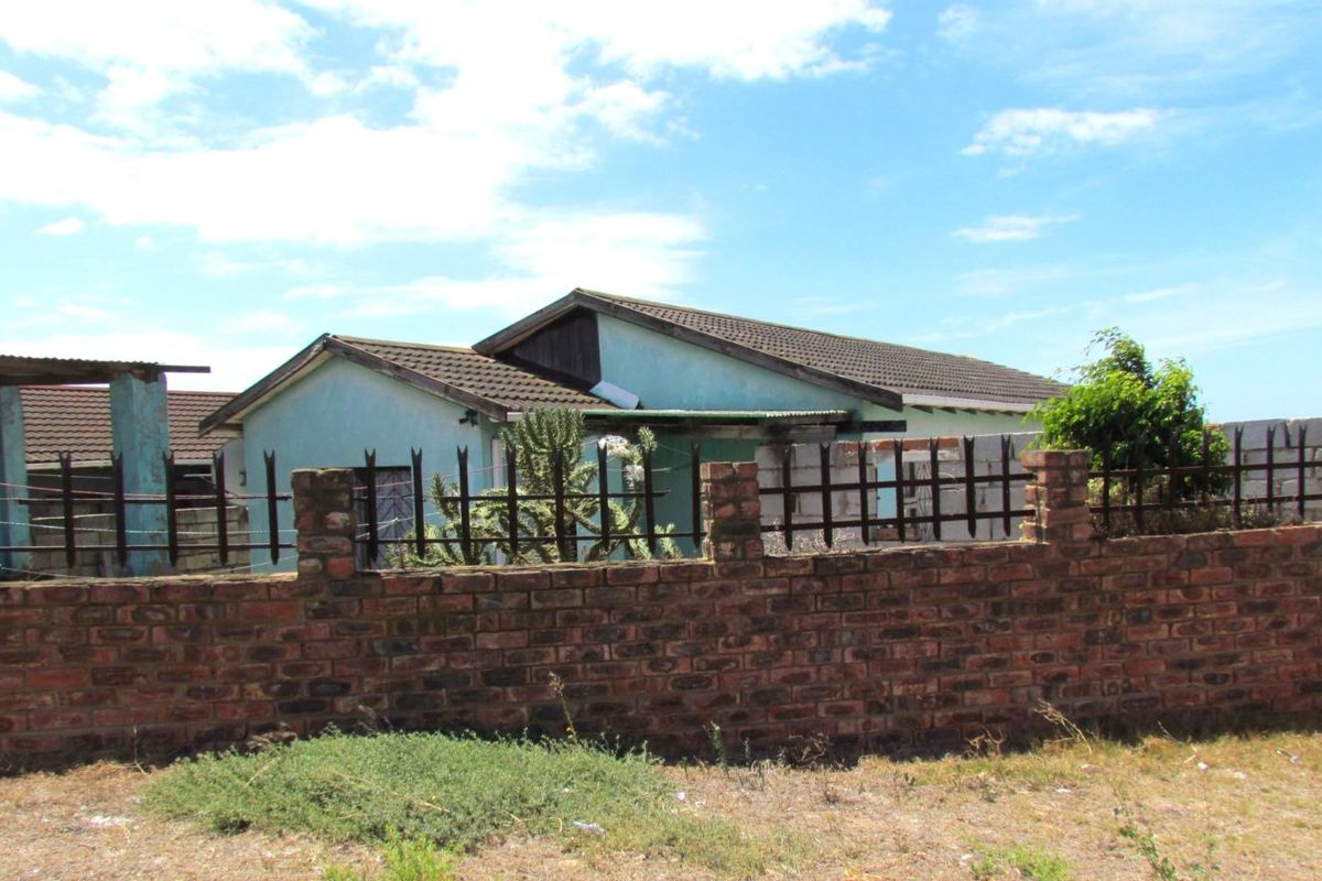 House For Sale in Booysen Park - Photo 4