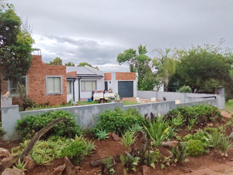 Townhouse For Sale in Mookgopong Rural - Photo 7