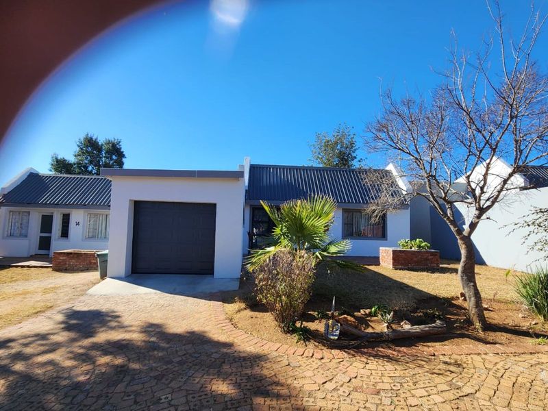 Townhouse For Sale in Mookgopong Rural - Photo 6