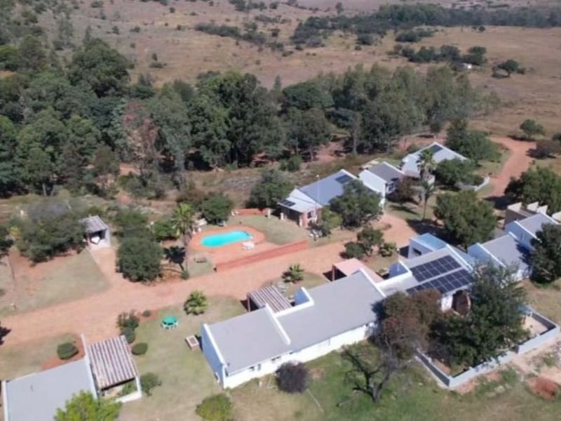 Townhouse For Sale in Mookgopong Rural - Photo 2