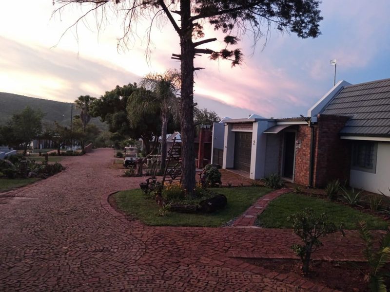 Townhouse For Sale in Mookgopong Rural - Photo 5