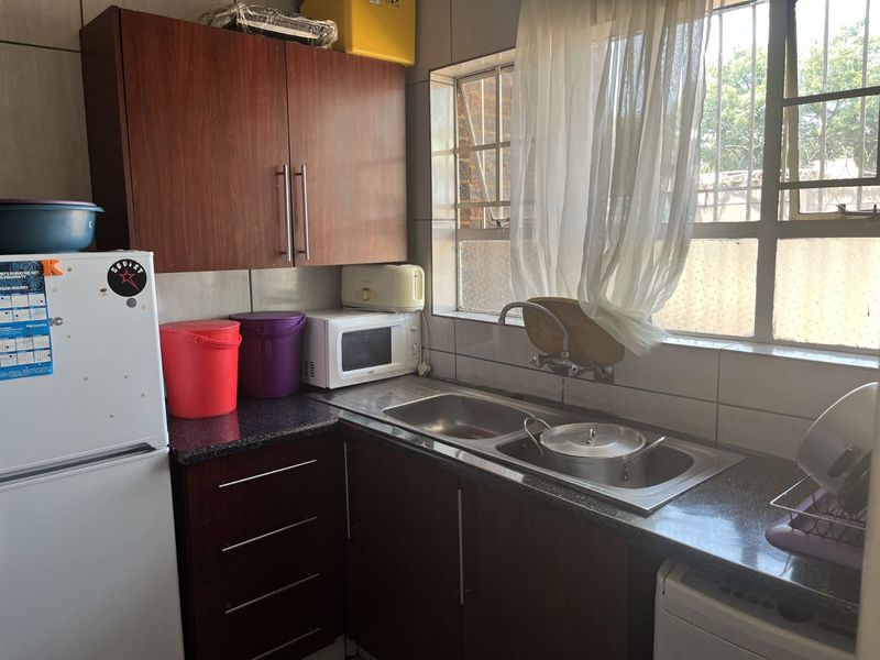 Apartment For Sale in Windsor East - Photo 10