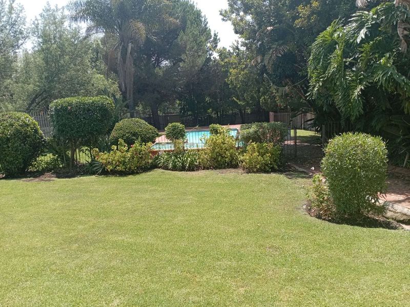 Apartment For Sale in Weltevreden Park - Photo 3
