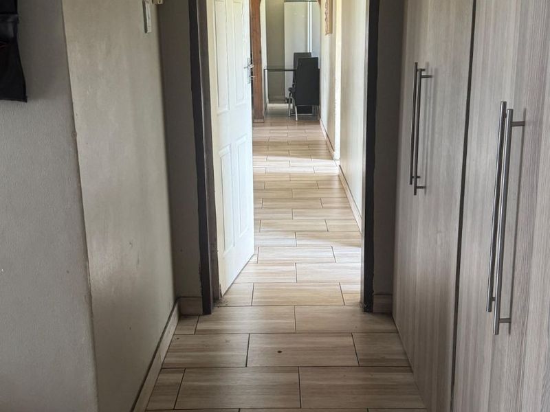 House For Sale in Tasbet Park - Photo 8