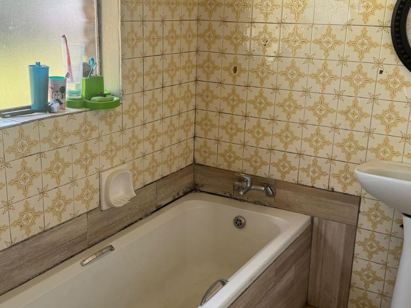 House For Sale in Tasbet Park - Photo 9