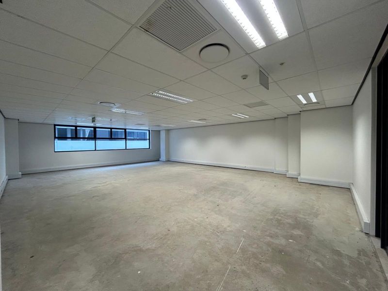 Commercial For Sale in Illovo - Photo 6