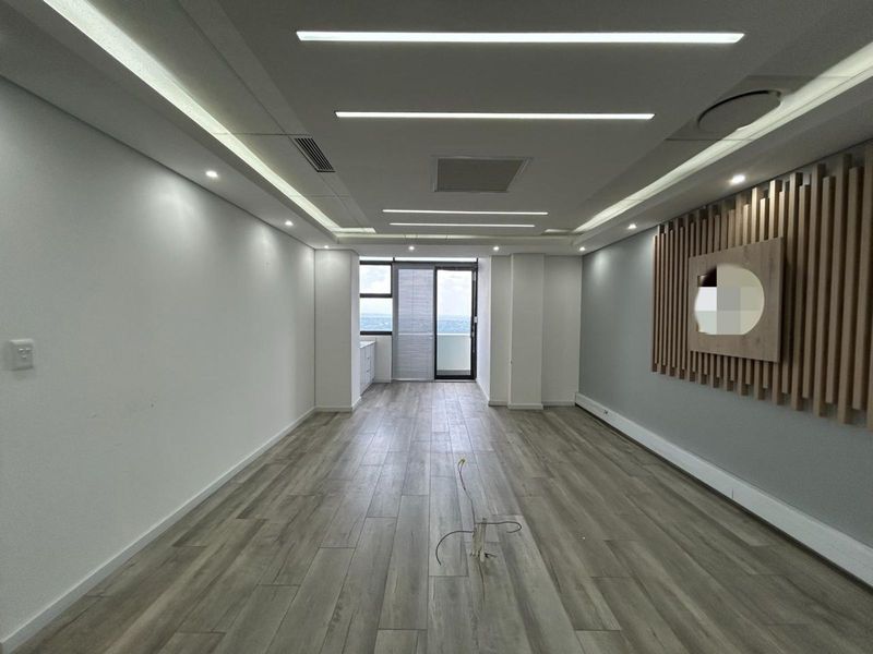 Commercial For Sale in Illovo - Photo 6