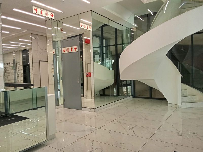 Commercial For Sale in Illovo - Photo 2