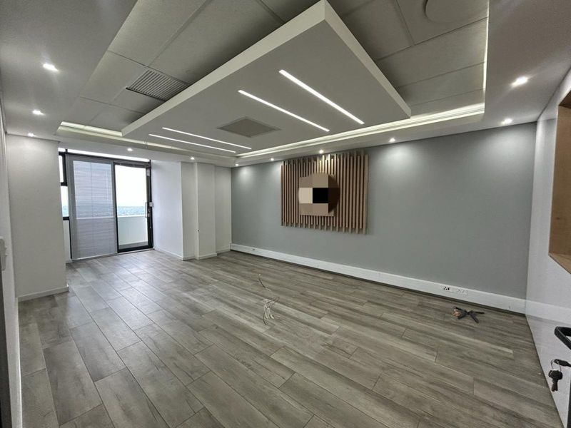 Commercial For Sale in Illovo - Photo 5