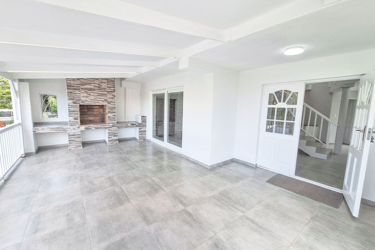 House For Sale in Old Place - Photo 5