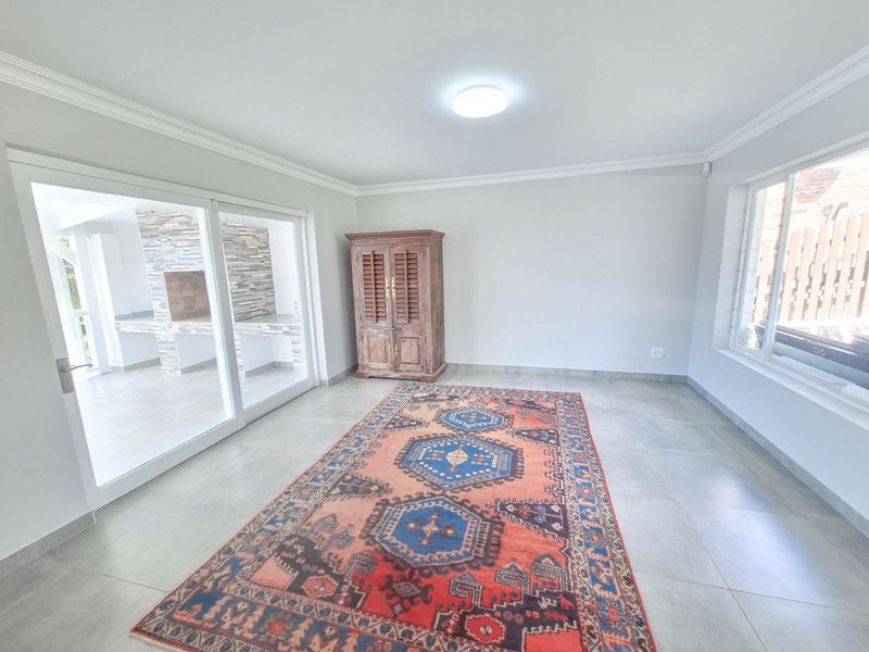 House For Sale in Old Place - Photo 7