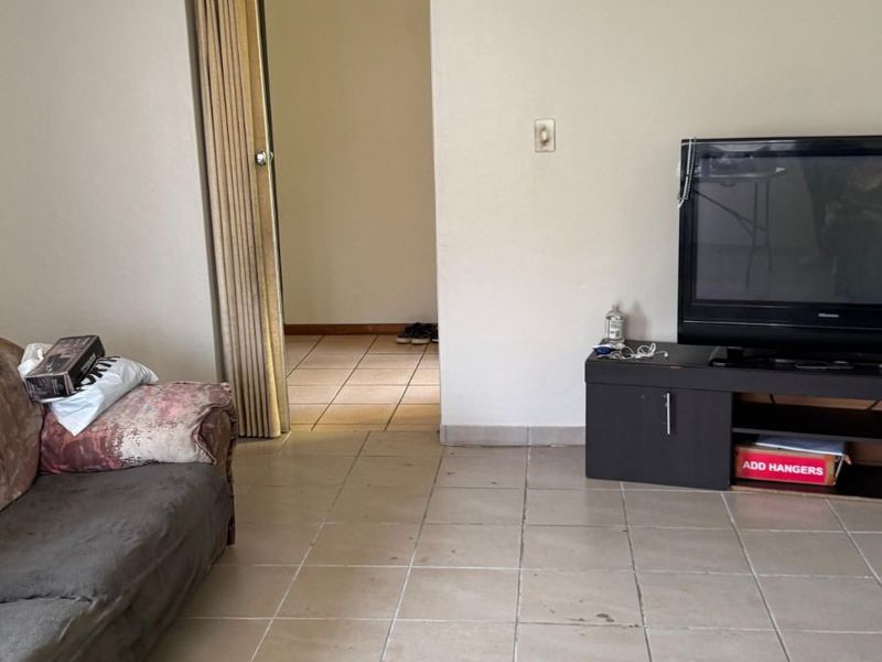 House For Sale in Die Heuwel - Photo 7