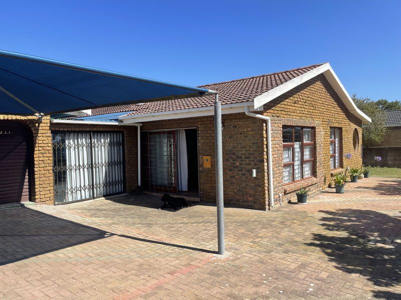 House For Sale in Heiderand - Photo 3