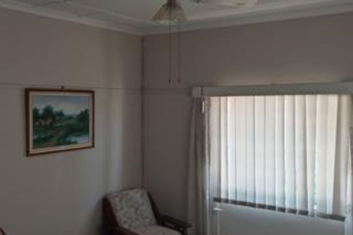 House For Sale in Senekal Central - Photo 4