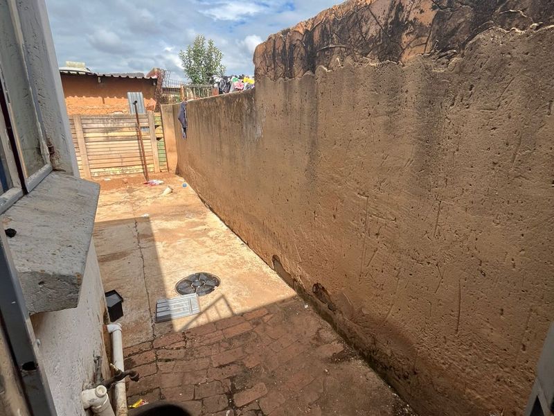 House For Sale in Mamelodi East - Photo 9