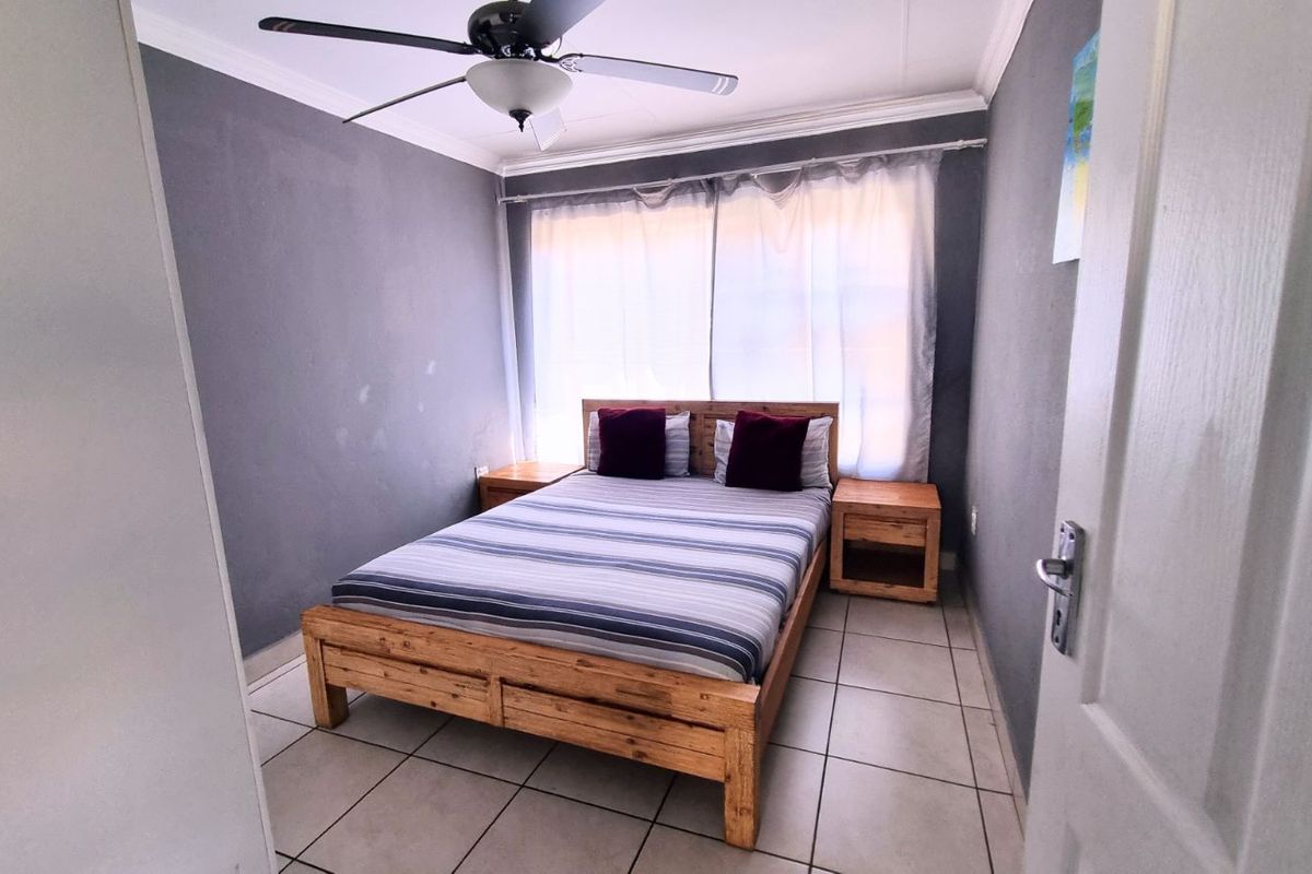 House For Sale in Sagewood - Photo 4