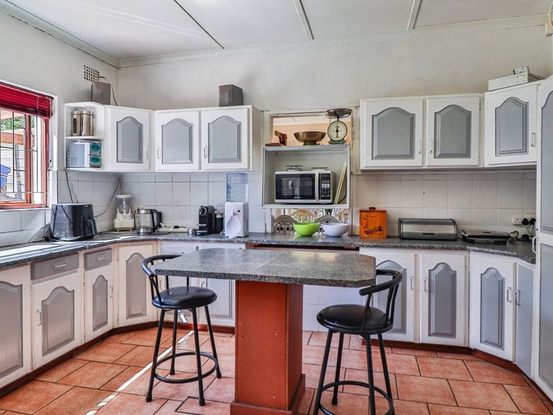 House For Sale in Ashton Central - Photo 8