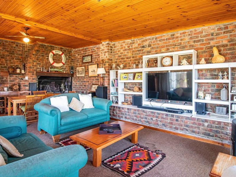 House For Sale in Ashton Central - Photo 6