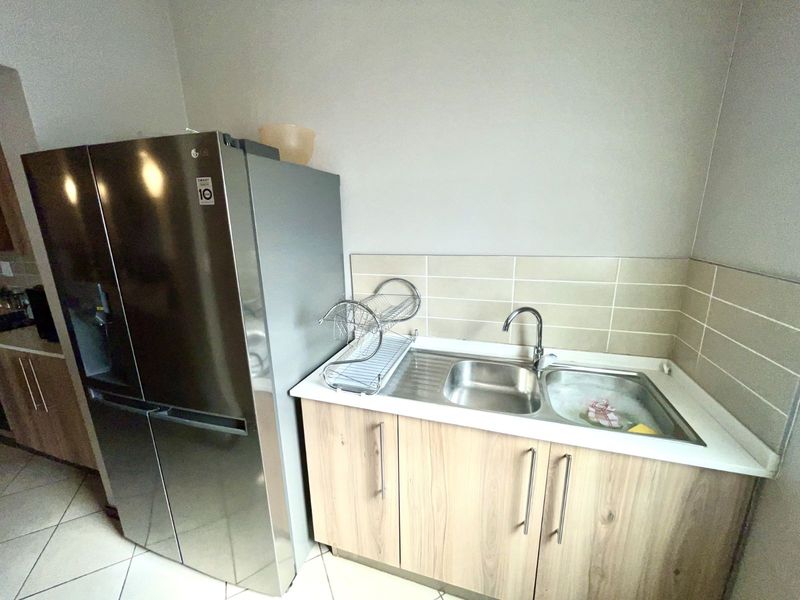 House For Sale in Monavoni - Photo 4