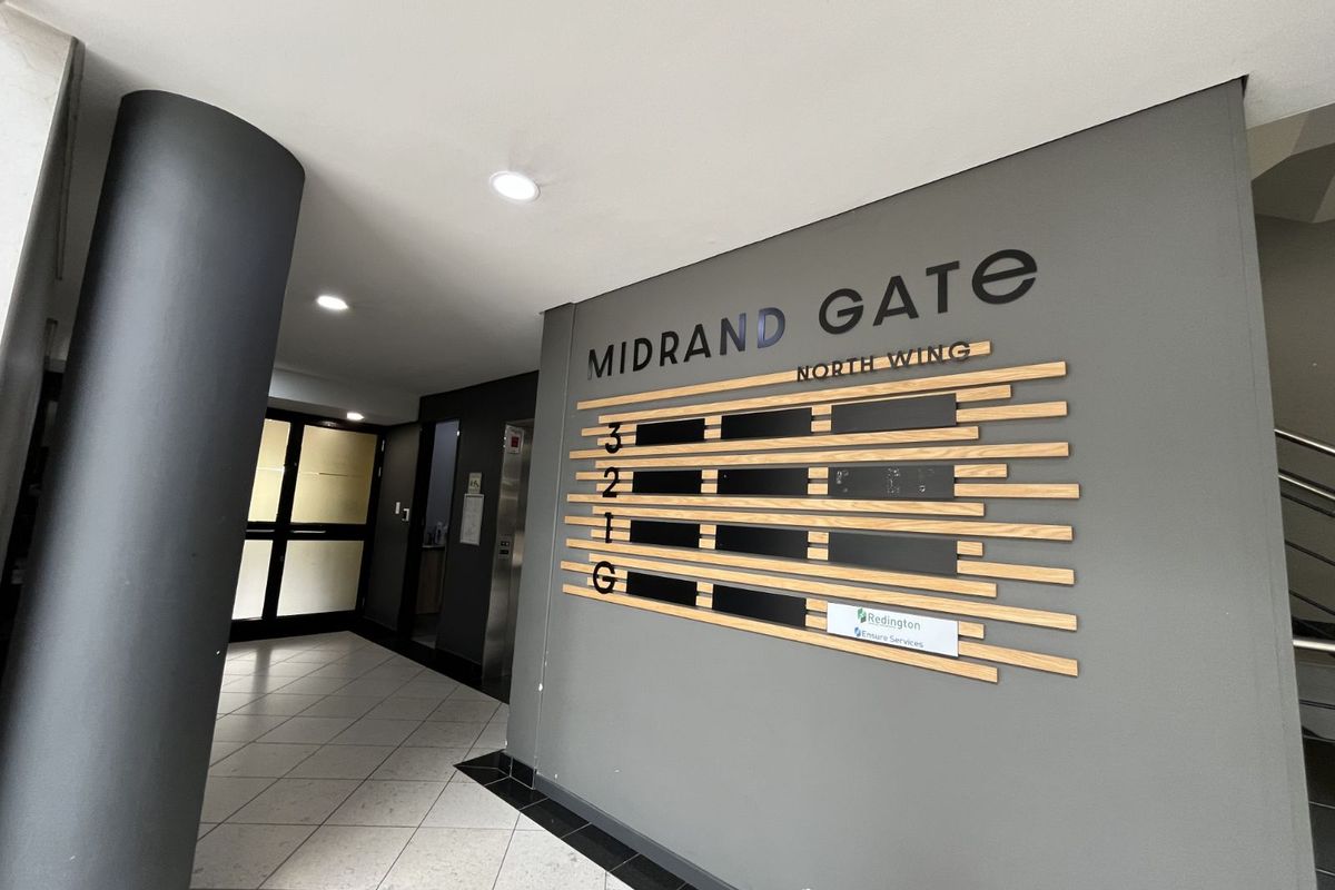 Office To Rent in Midridge Park - Photo 2