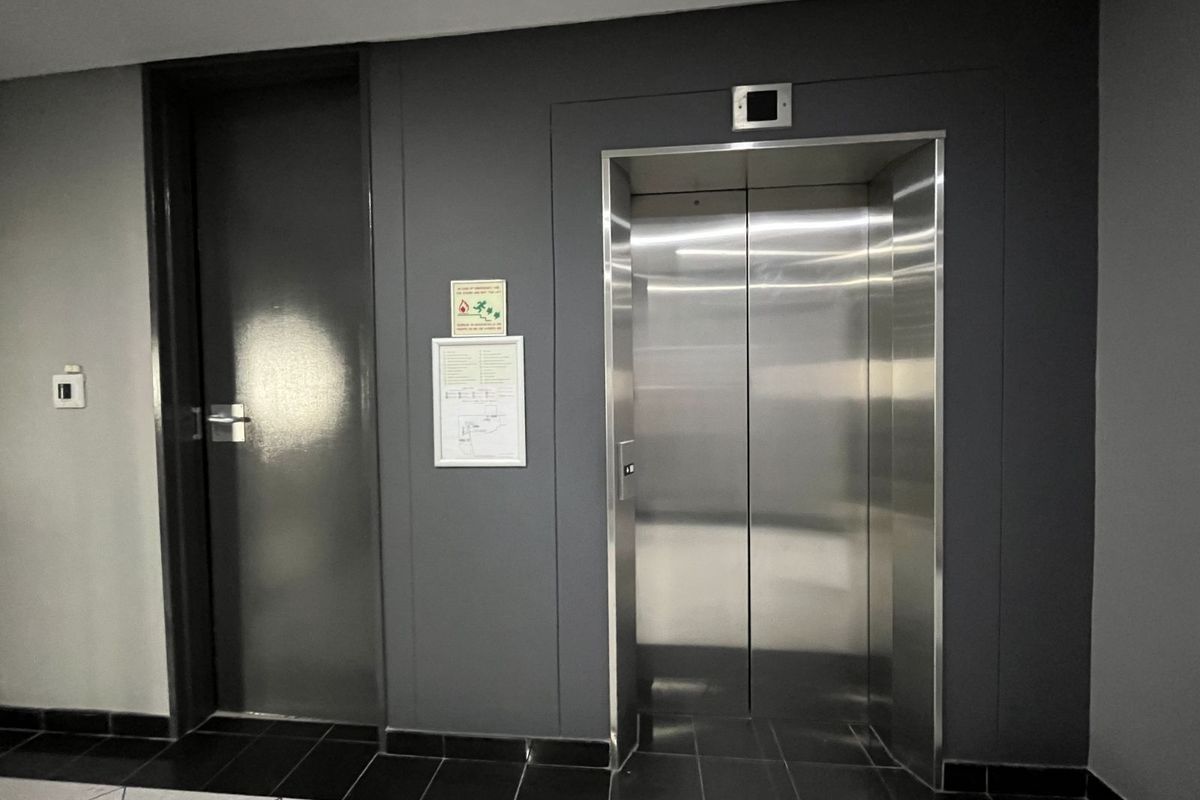 Office To Rent in Midridge Park - Photo 3