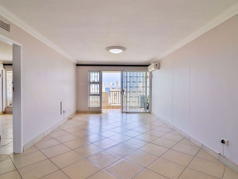 Apartment For Sale in Compensation Beach - Photo 7